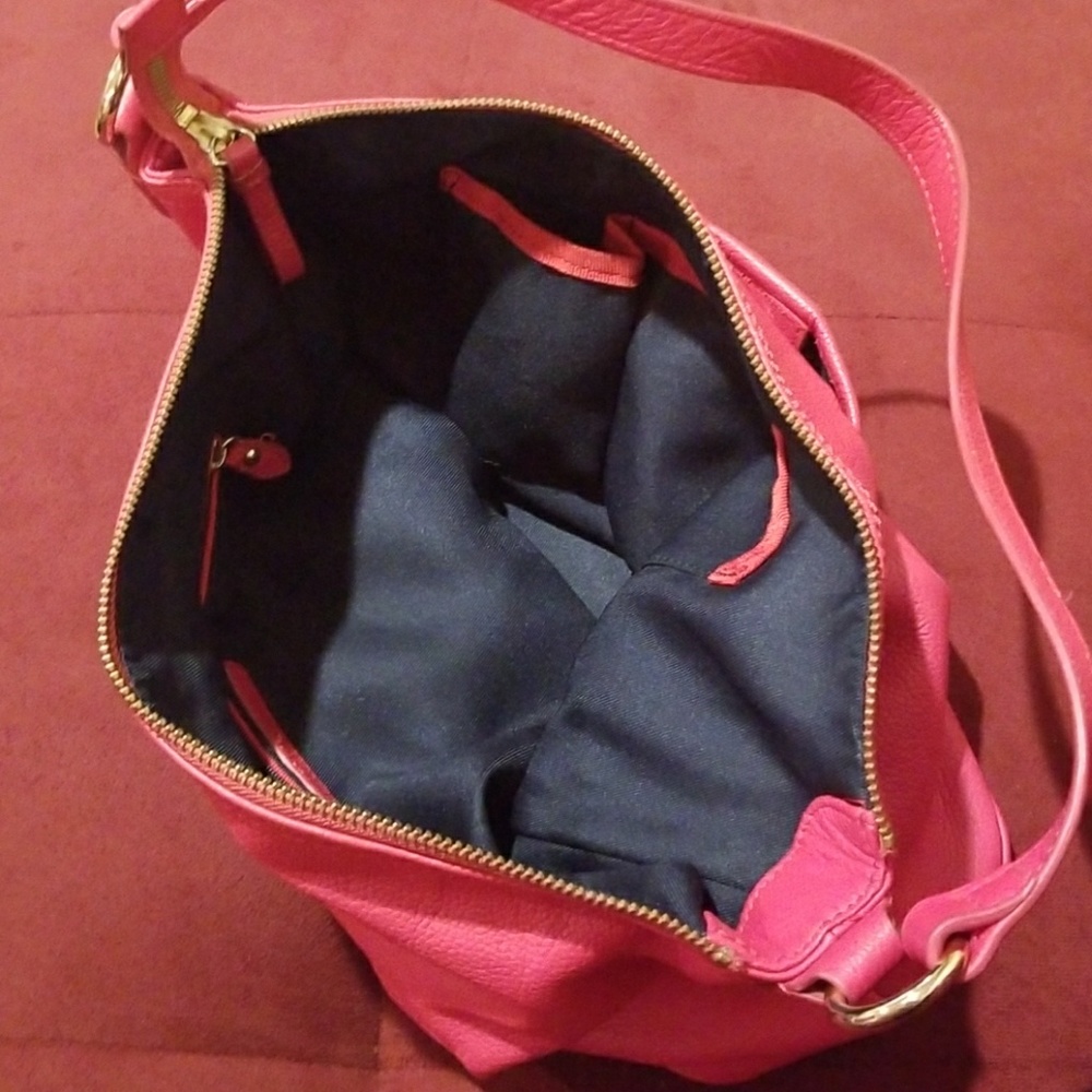 Handbag - Picture 3 of 3